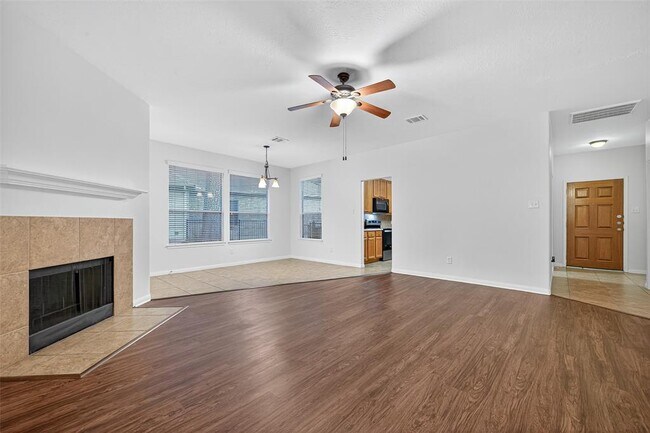 Building Photo - 11346 Glenforest Dr