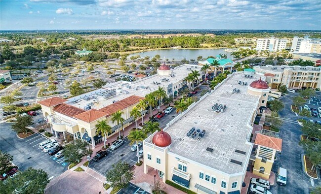 Building Photo - 8143 Miramar Way