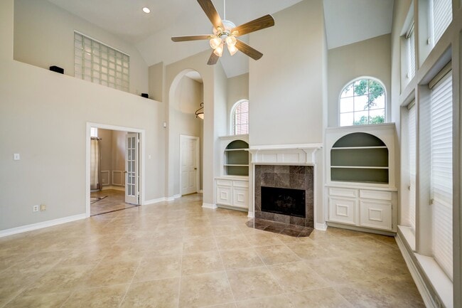 Building Photo - 16403 Knightrider Dr