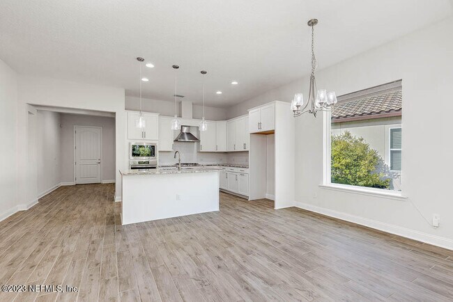 Building Photo - 2861 Bastia Ct