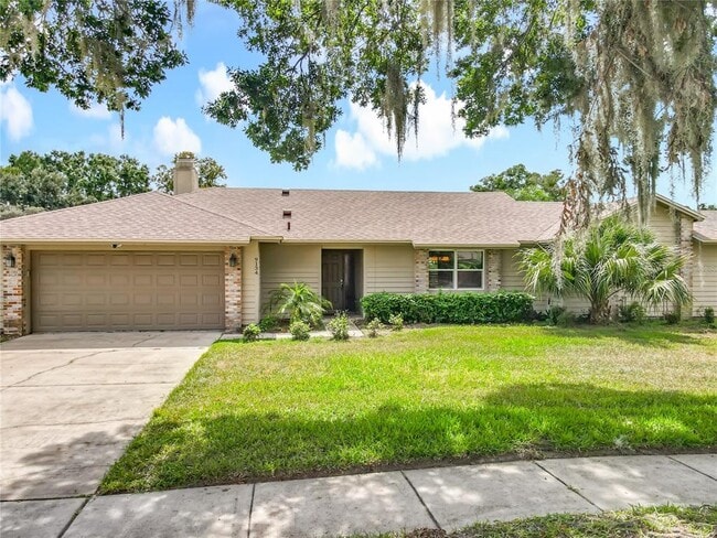 Primary Photo - 9134 Sabal Palm Cir