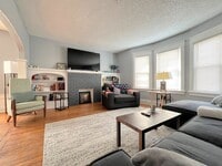 Building Photo - 497 Colvin Ave