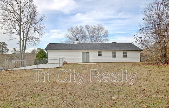 Building Photo - 350 Cobbler Dr