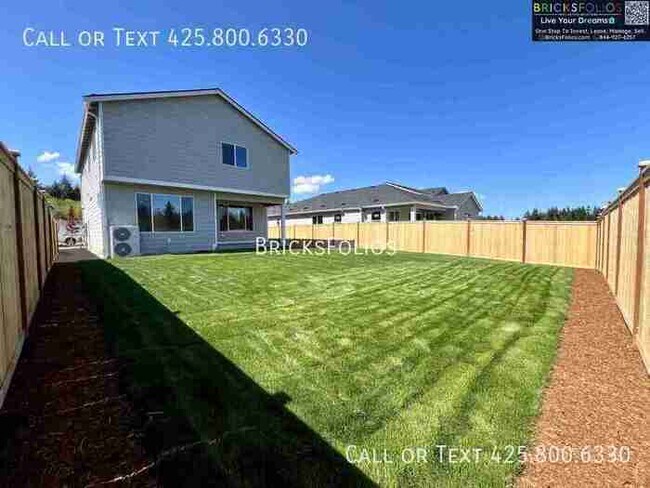 Building Photo - Spacious Living in a Picturesque Setting