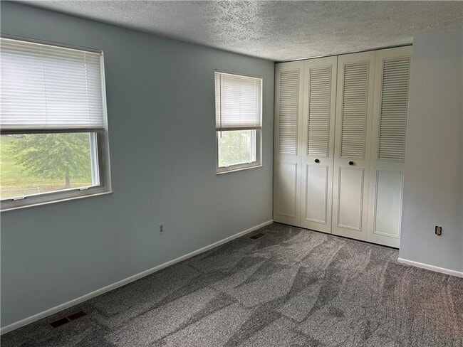 Building Photo - 3101 Camberly Dr