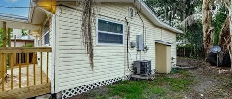 Building Photo - 3900 Locust Ave