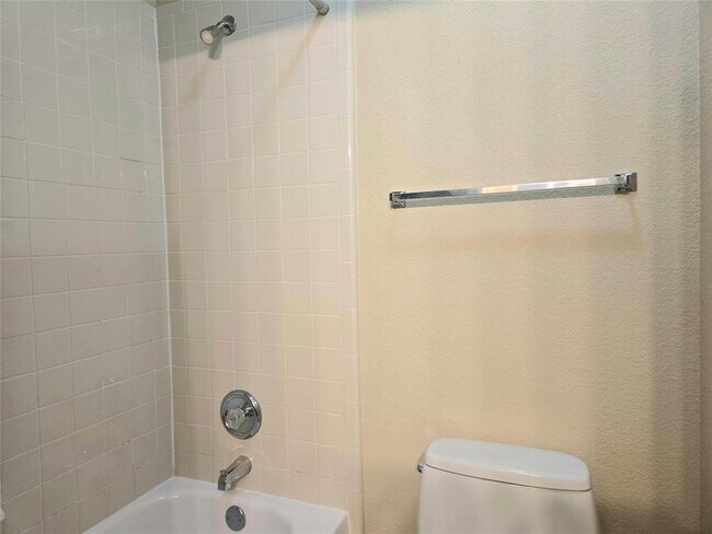 Building Photo - 6104 York Bridge Cir
