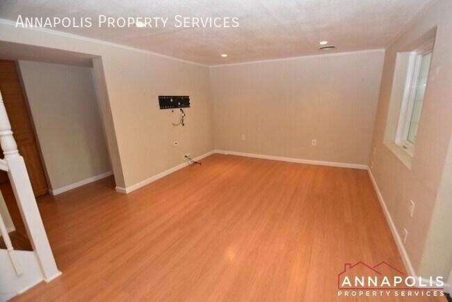 Building Photo - 1229 Blue Ridge Pl