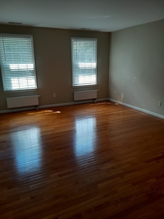 Building Photo - 373 Littlefield Ln