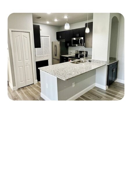 Building Photo - 1175 Lake Shadow Cir