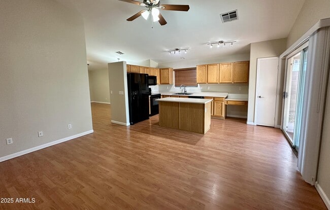 Building Photo - 3107 W Melinda Ln