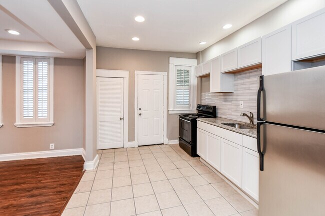 Unit 2 Shared Kitchen - 2312 Bryant Ave