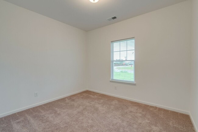 Building Photo - New Construction! 3 Bed, 2 Bath, Single fa...