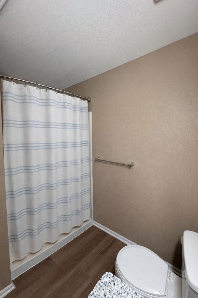 Building Photo - 4861 Pinefield Ave