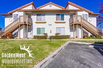 Building Photo - Charming 2Bdm 2Ba Upstairs Condo in a Prim...