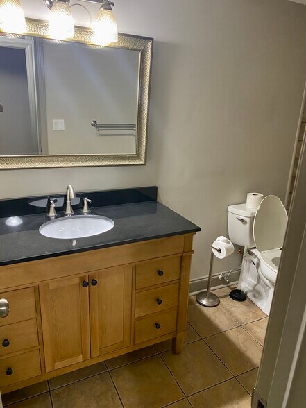 Second Bathroom Vanity - 5455 Chemin de Vie