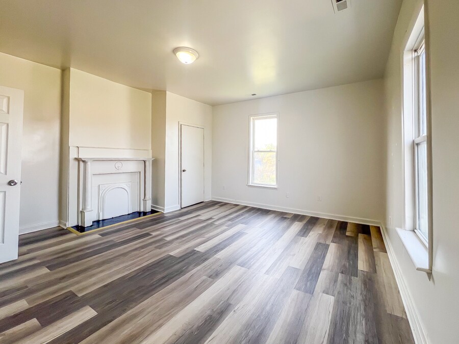 Building Photo - 608 Halifax St