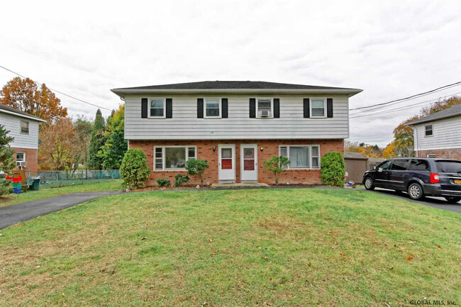 Primary Photo - 238 Old Niskayuna Rd