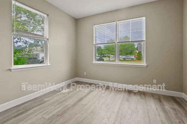 Building Photo - 311 Harriswood Ln