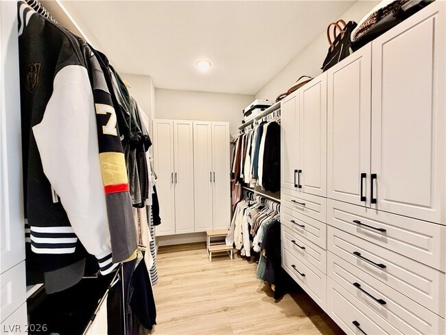 Building Photo - 3334 Casalette Ln