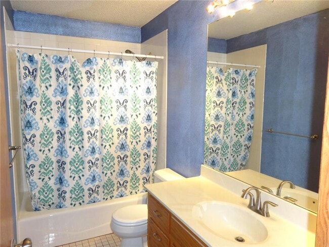 Building Photo - 18525 County Rd 24