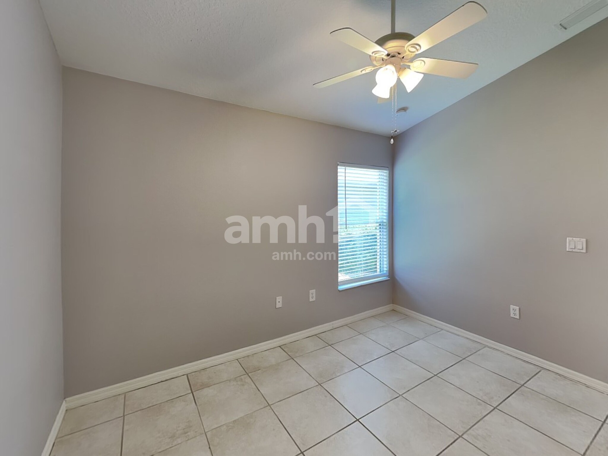Building Photo - 33347 Irongate Dr