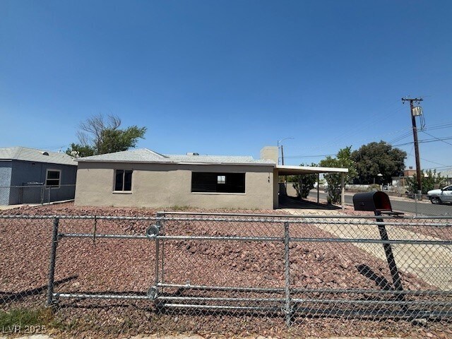 Primary Photo - 148 Fir St