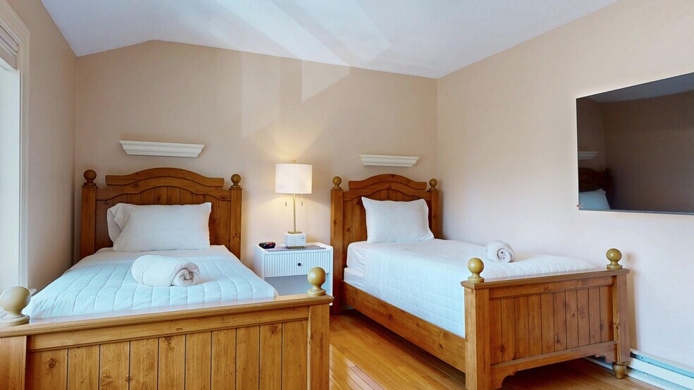 Building Photo - 311 Seaside Ave