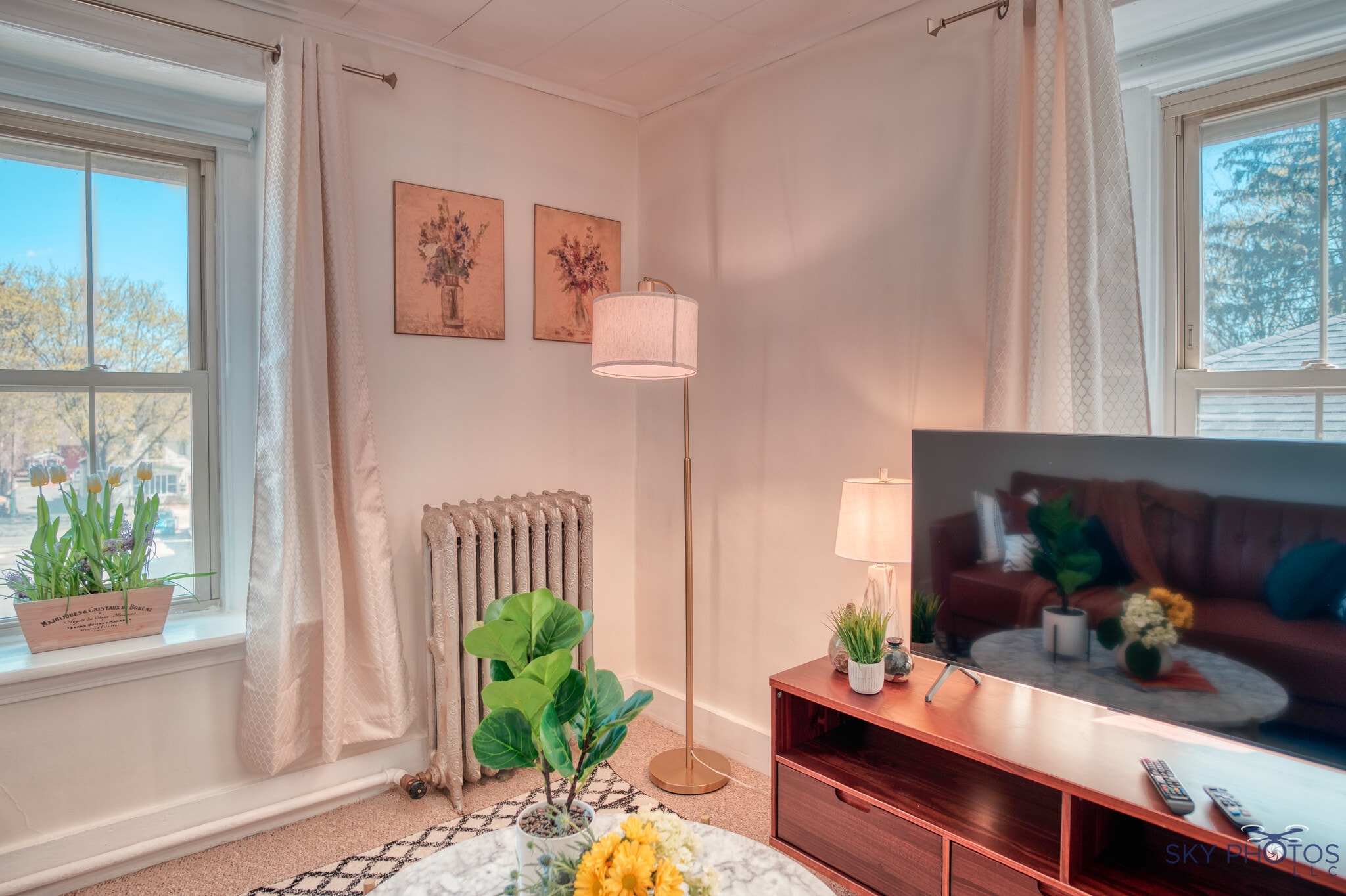 Building Photo - 52 Pomeroy Ave