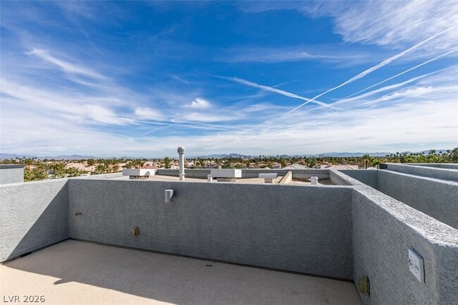 Building Photo - 9050 W Tropicana Ave