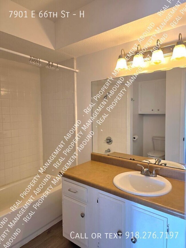 Building Photo - 7901 E 66th St