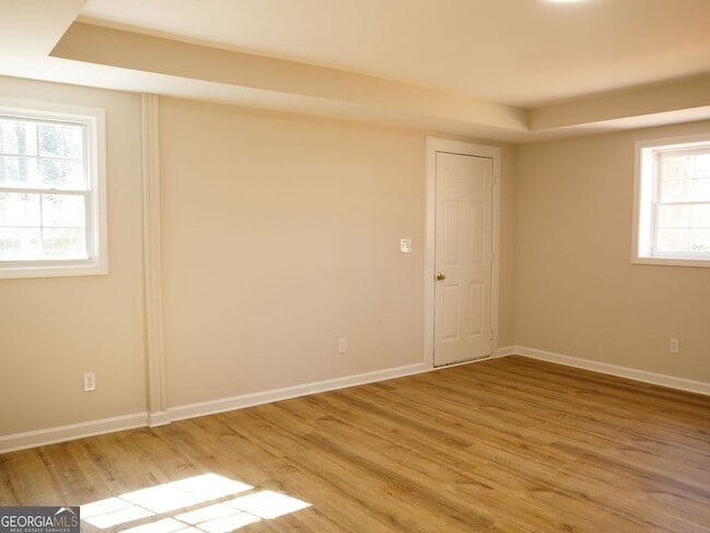 Building Photo - 95 Simpson Dr NE