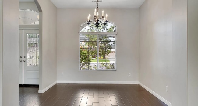 Building Photo - 5 Bedroom/3 Bath Home with Paid Solar System - $3395 Per month!