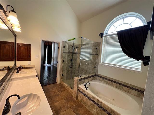 Building Photo - 311 Cordova Dr