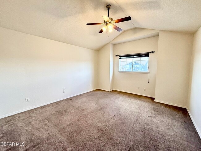 Building Photo - 12720 Tierra Mina Dr