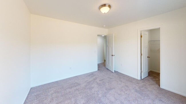 Building Photo - 124 E Sunset Cove Ln