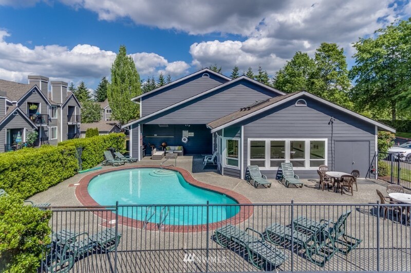 Building Photo - 12510 109th Ct NE