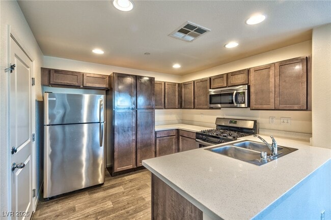Building Photo - 4134 N San Cuervo Way