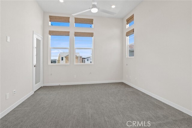 Building Photo - 147 Stetson St