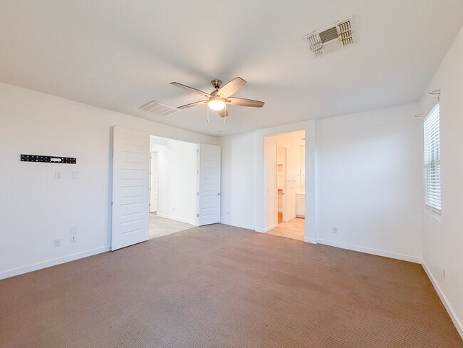 Building Photo - 3811 S 64th Dr