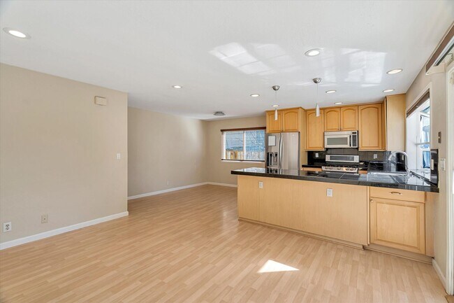 Building Photo - Wow! What a Great Home! Coming Soon!