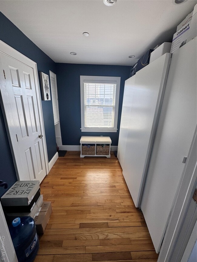 Building Photo - 102 Florida St