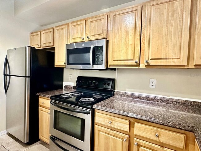 Building Photo - 5001 Baraldi Cir