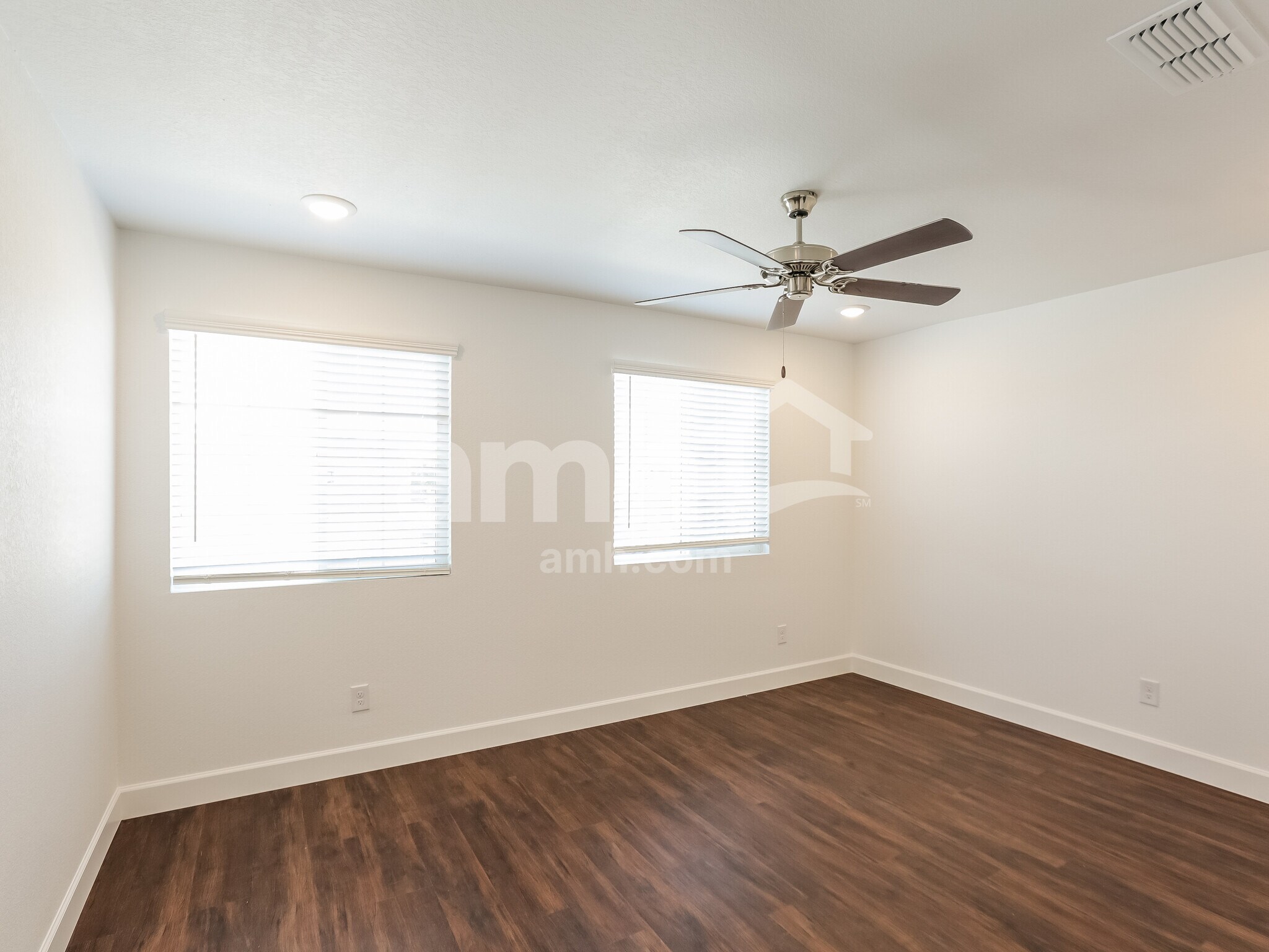 Building Photo - 8863 N 171st Dr