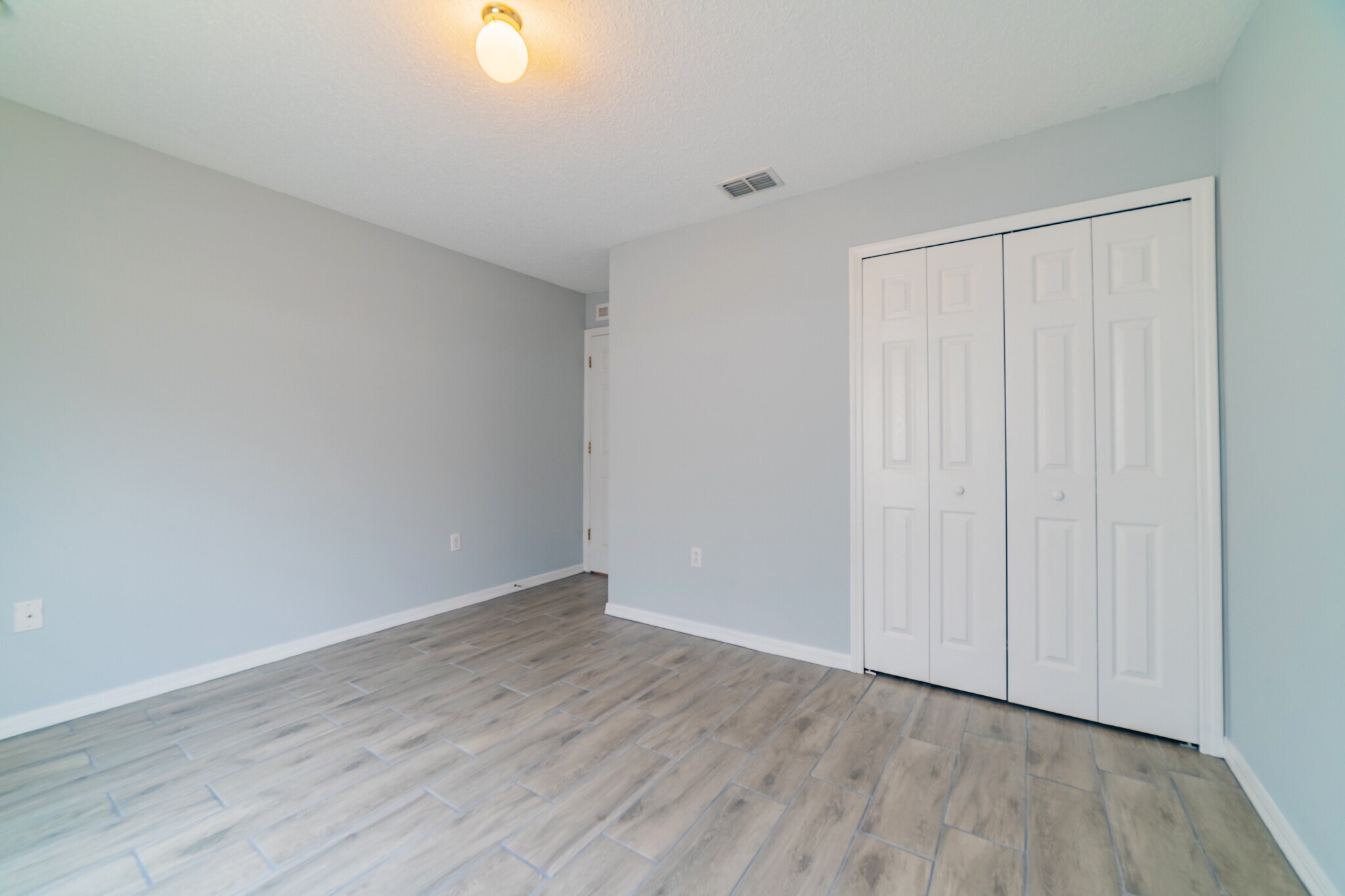 Building Photo - 5396 Berrien Ave
