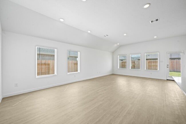 Building Photo - 29007 Great Flatland Trl