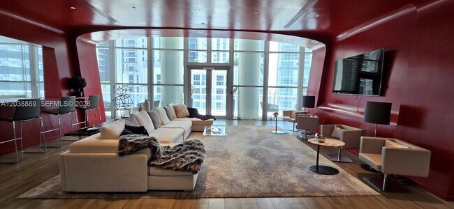 Building Photo - 1100 S Miami Ave