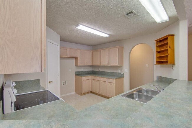 Building Photo - 507 Blueberry Hill Ln