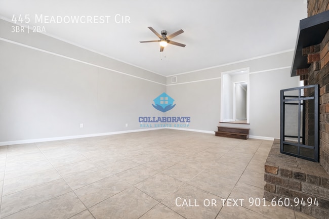 Building Photo - 445 Meadowcrest Cir