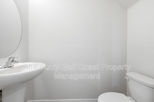 Building Photo - 2609 Fetlock Run